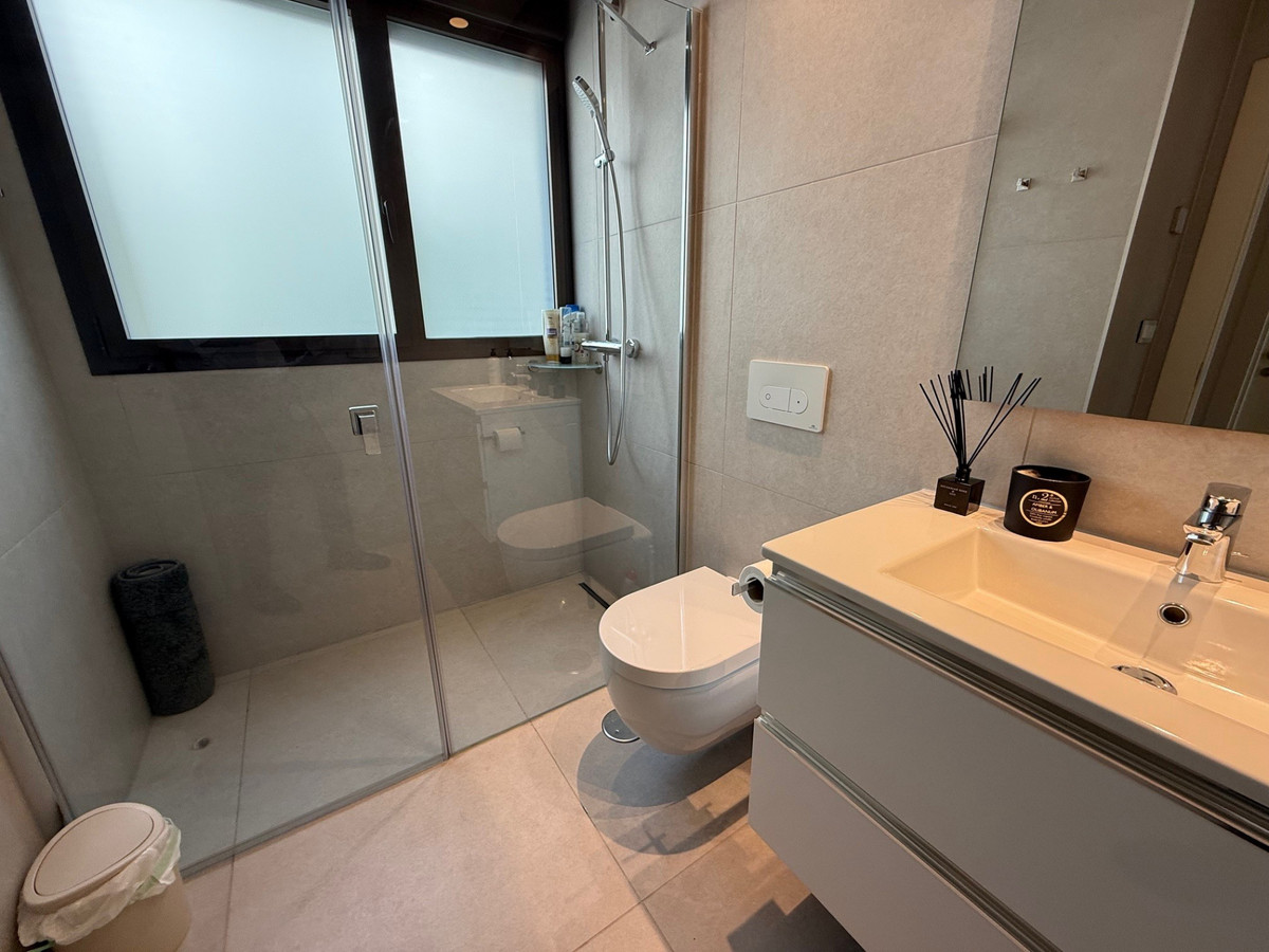 Huis te koop in Estepona | 3 slaapkamers H5103682