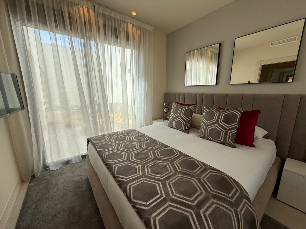 Huis te koop in Estepona | 3 slaapkamers H5103682
