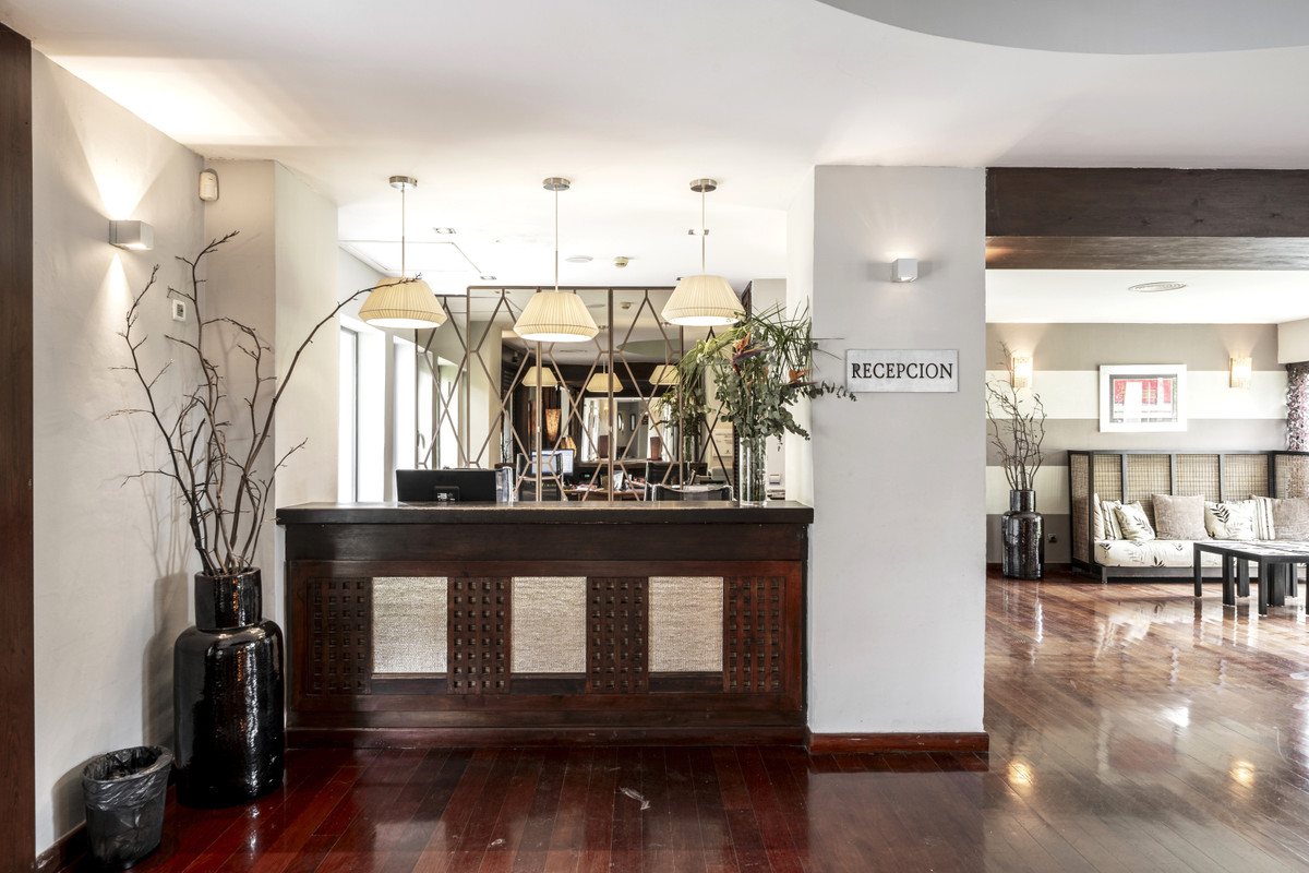 Huis te koop in Estepona | 5 slaapkamers H5106211