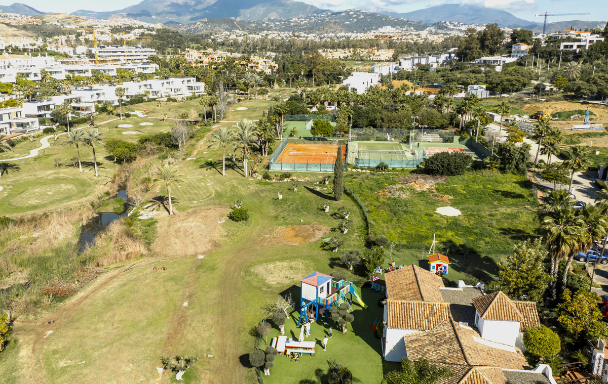 Huis te koop in Estepona | 5 slaapkamers H5106211
