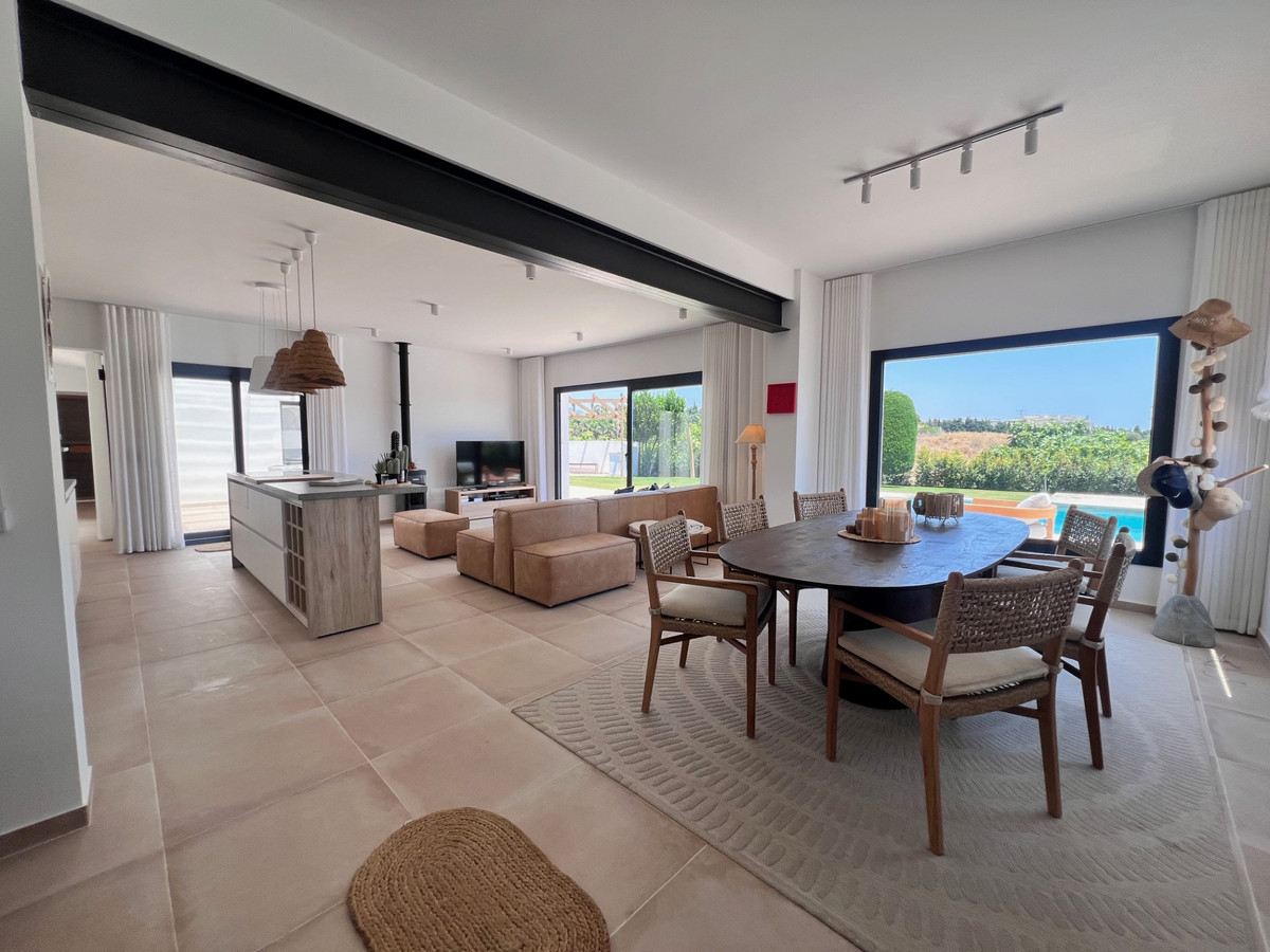 Huis te koop in Estepona | 3 slaapkamers H5106574