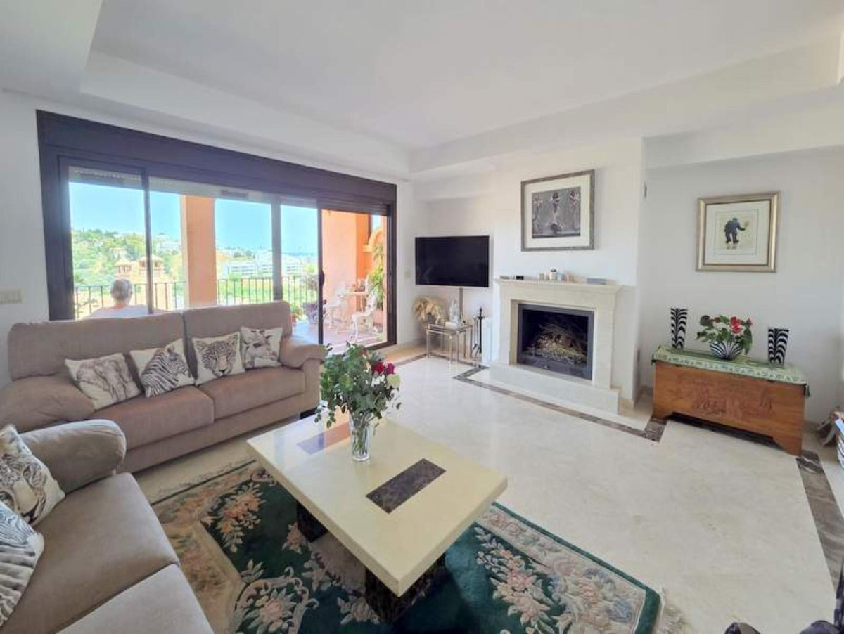 Huis te koop in Estepona | 3 slaapkamers H5107336