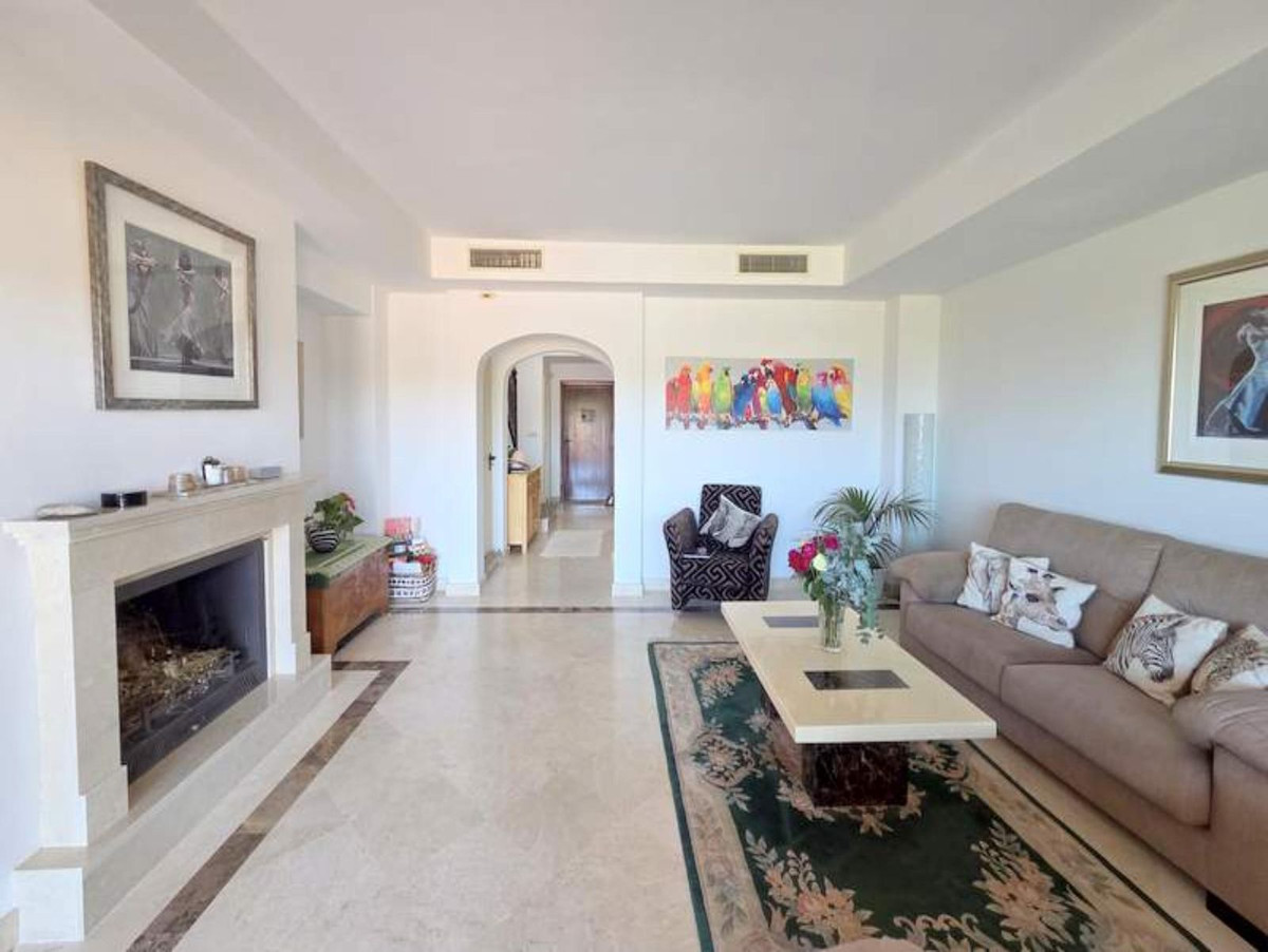Huis te koop in Estepona | 3 slaapkamers H5107336