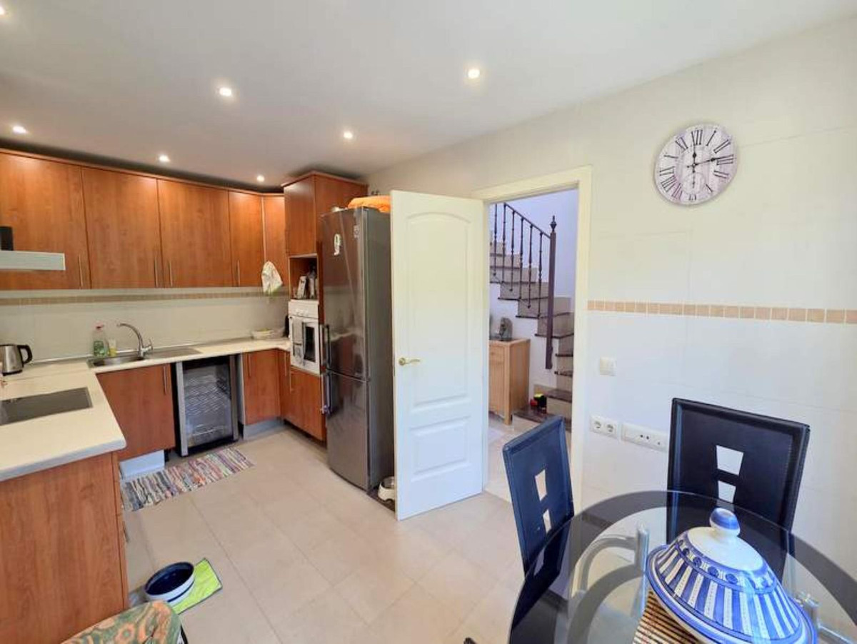 Huis te koop in Estepona | 3 slaapkamers H5107336