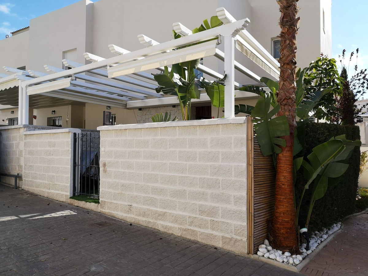 Huis te koop in Estepona | 4 slaapkamers H5109610