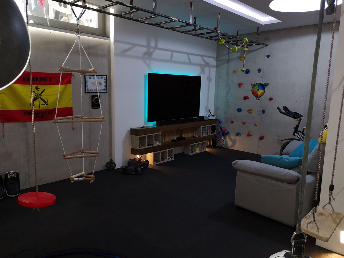Huis te koop in Estepona | 4 slaapkamers H5109610