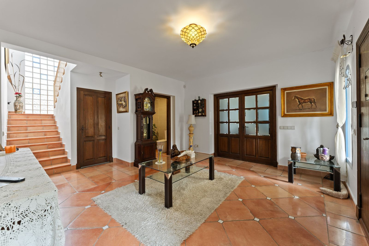 Huis te koop in Estepona | 4 slaapkamers H5111377