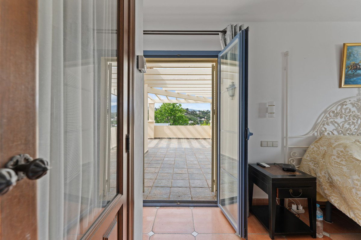 Huis te koop in Estepona | 4 slaapkamers H5111377