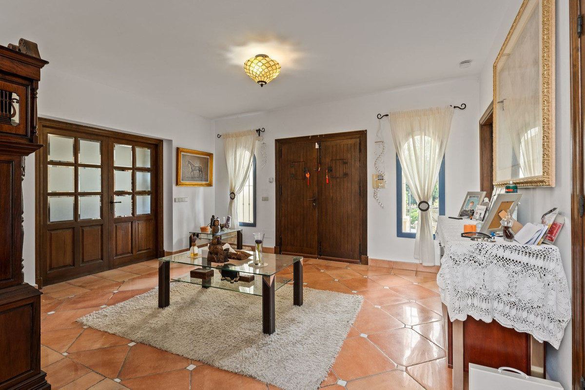 Huis te koop in Estepona | 4 slaapkamers H5111377
