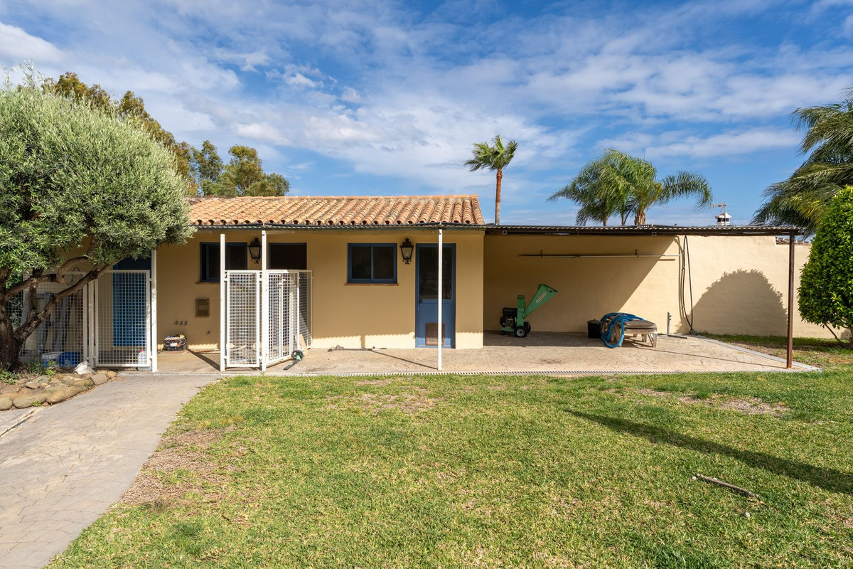 Huis te koop in Estepona | 4 slaapkamers H5111377