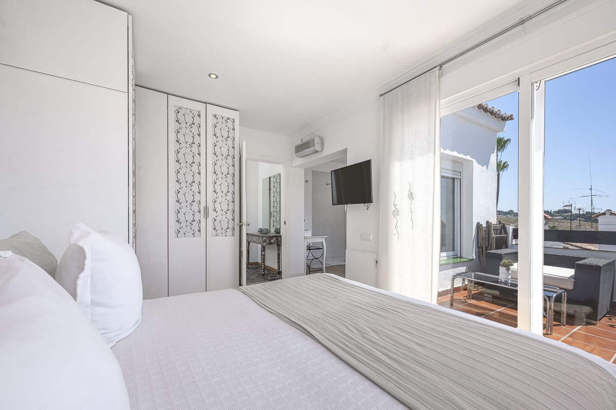 Huis te koop in Estepona | 4 slaapkamers H5112328
