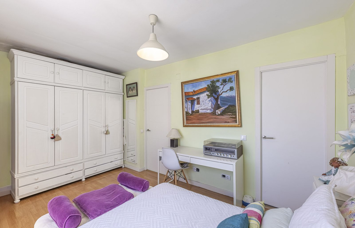 Huis te koop in Estepona | 4 slaapkamers H5112328