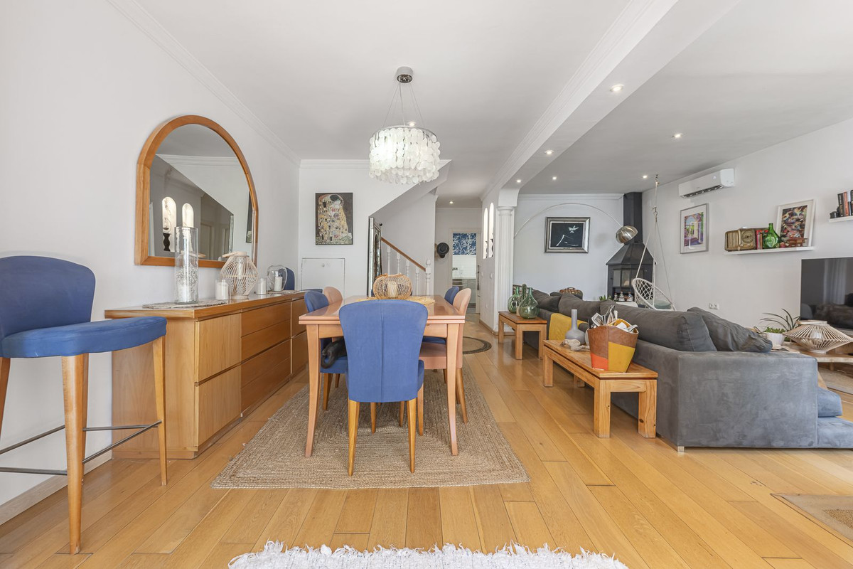 Huis te koop in Estepona | 4 slaapkamers H5112328