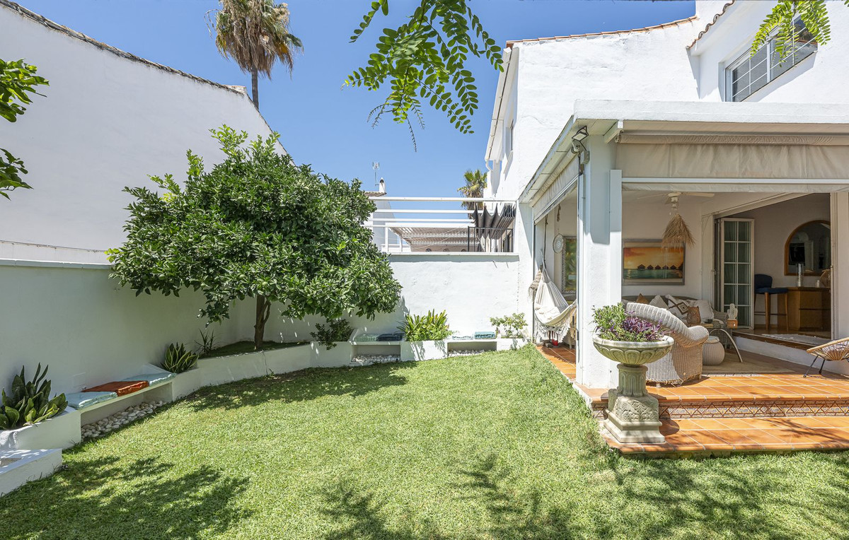 Huis te koop in Estepona | 4 slaapkamers H5112328
