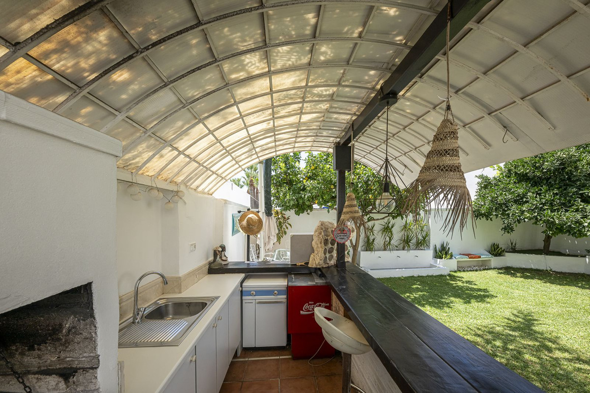 Huis te koop in Estepona | 4 slaapkamers H5112328