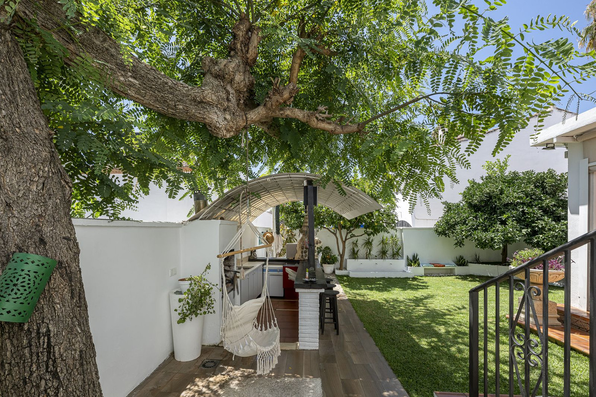 Huis te koop in Estepona | 4 slaapkamers H5112328