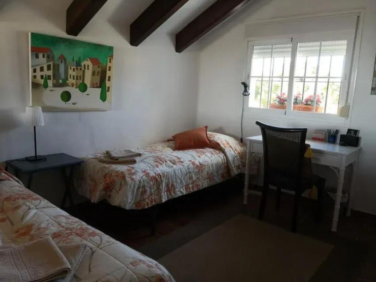Finca - Cortijo te koop in Estepona | 4 slaapkamers H5114683