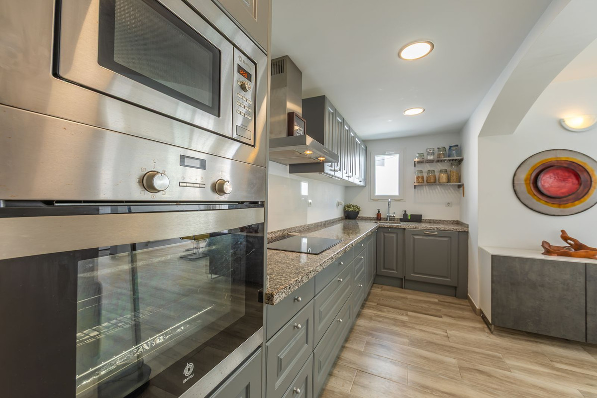 Huis te koop in Estepona | 3 slaapkamers H5118034