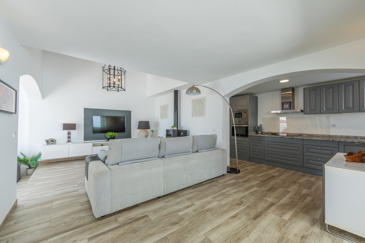 Huis te koop in Estepona | 3 slaapkamers H5118034
