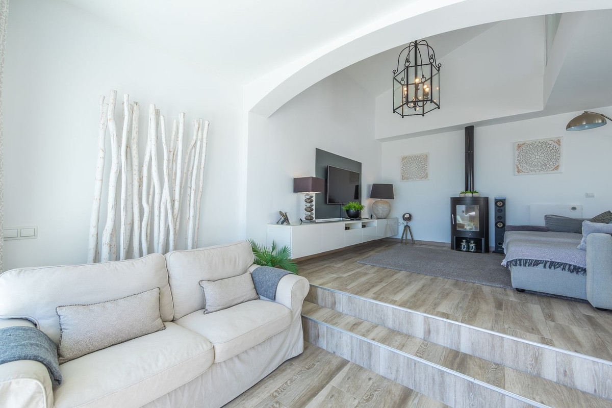 Huis te koop in Estepona | 3 slaapkamers H5118034