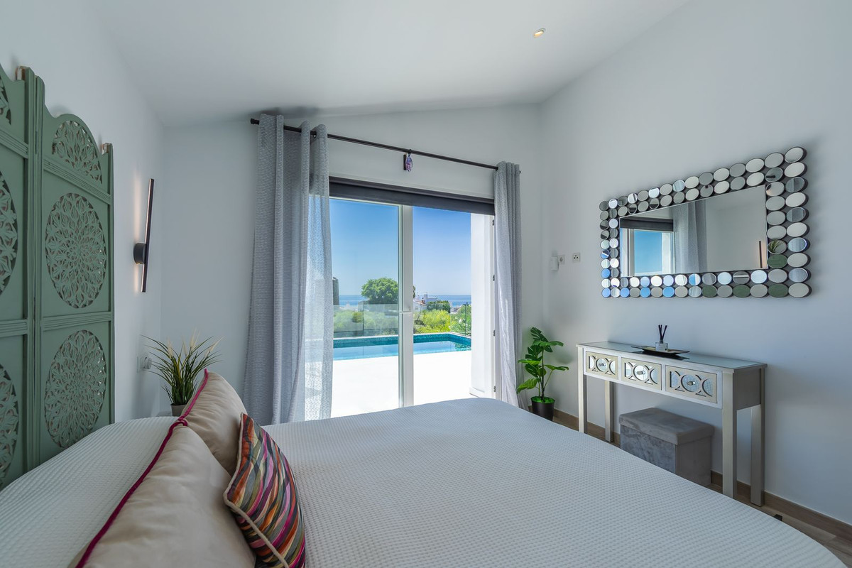 Huis te koop in Estepona | 3 slaapkamers H5118034
