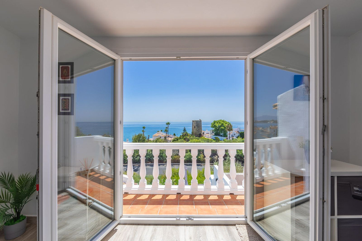 Huis te koop in Estepona | 3 slaapkamers H5118034