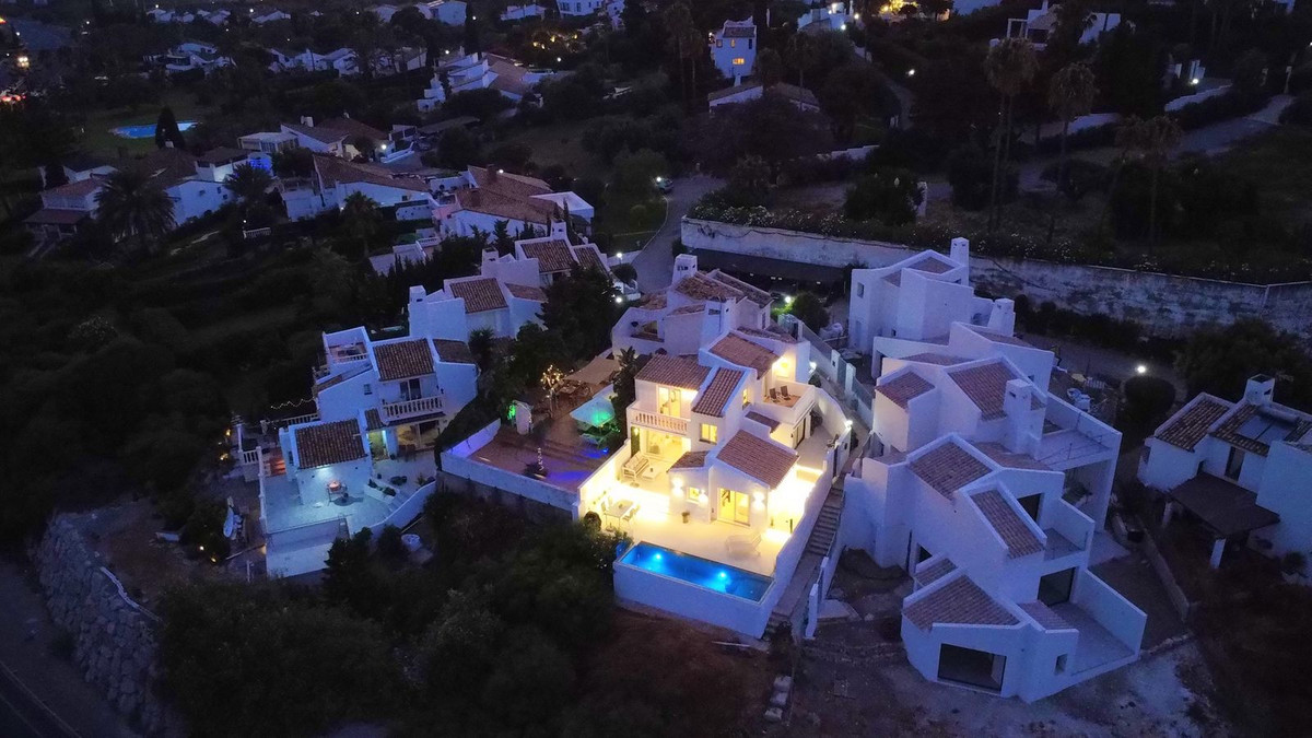 Huis te koop in Estepona | 3 slaapkamers H5118034