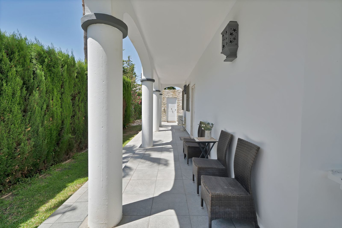 Property main view 60