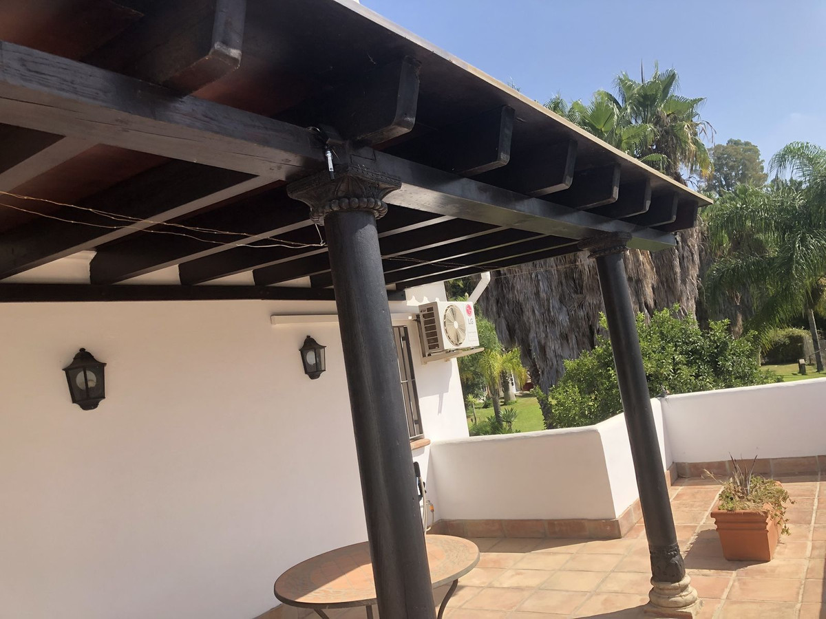 Finca - Cortijo te koop in Estepona | 4 slaapkamers H5122984