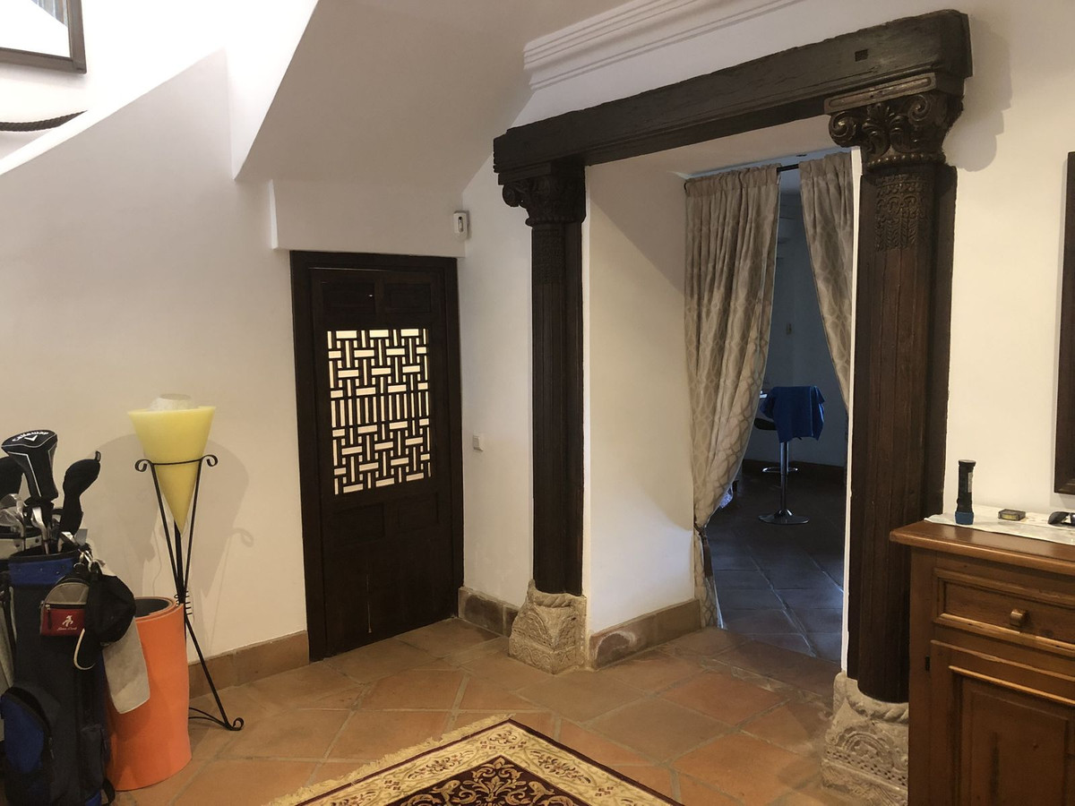 Finca - Cortijo te koop in Estepona | 4 slaapkamers H5122984