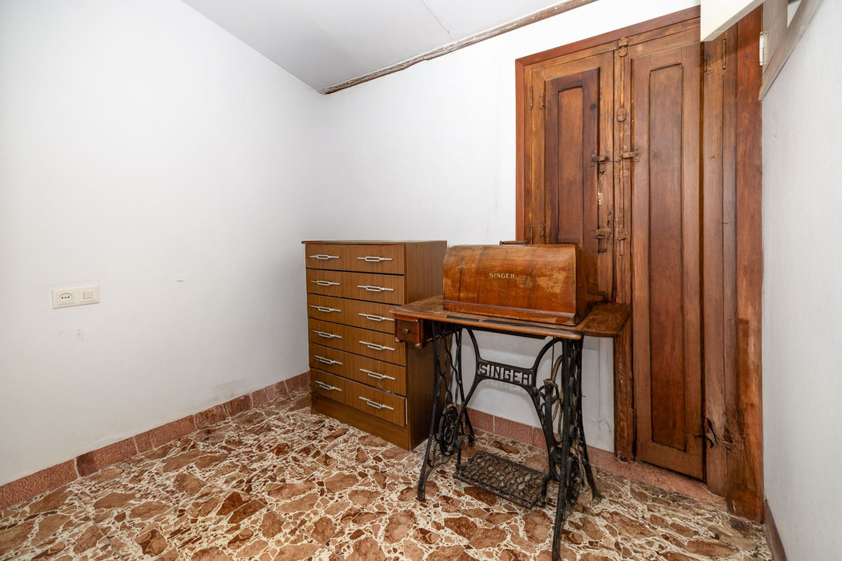 Huis te koop in Estepona | 4 slaapkamers H5123968