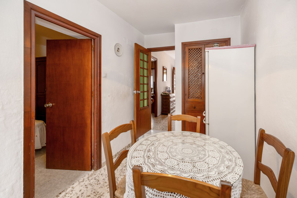 Huis te koop in Estepona | 4 slaapkamers H5123968