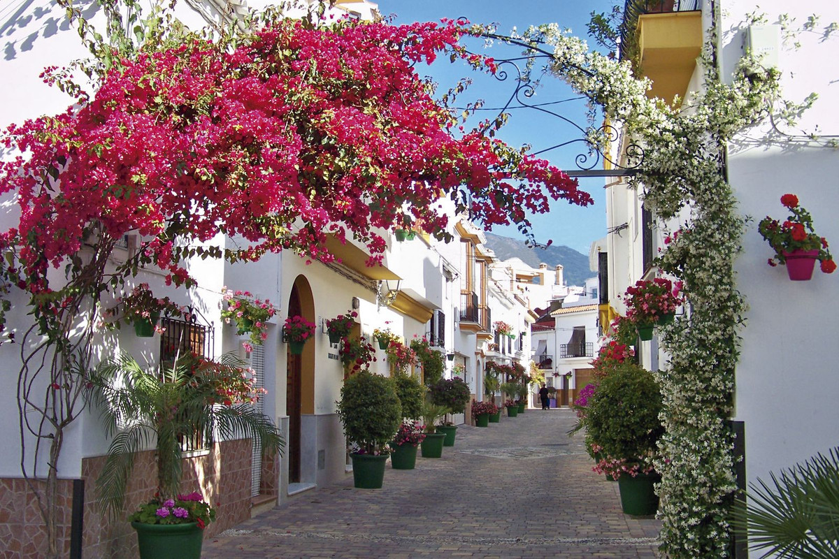 Huis te koop in Estepona | 4 slaapkamers H5123968