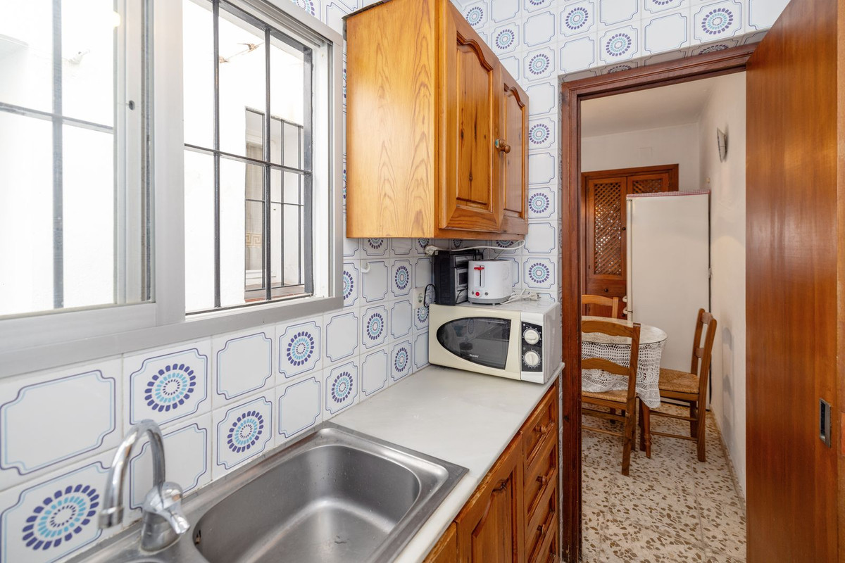 Huis te koop in Estepona | 4 slaapkamers H5123968