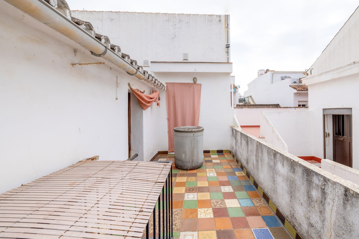 Huis te koop in Estepona | 4 slaapkamers H5123968