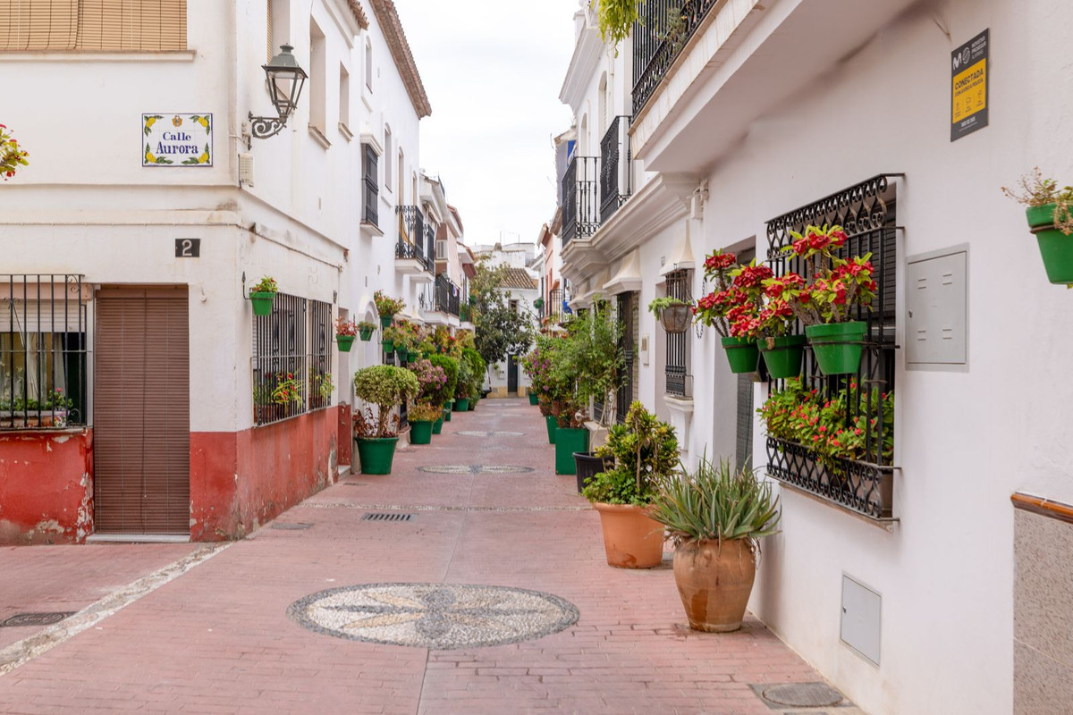Huis te koop in Estepona | 4 slaapkamers H5123968