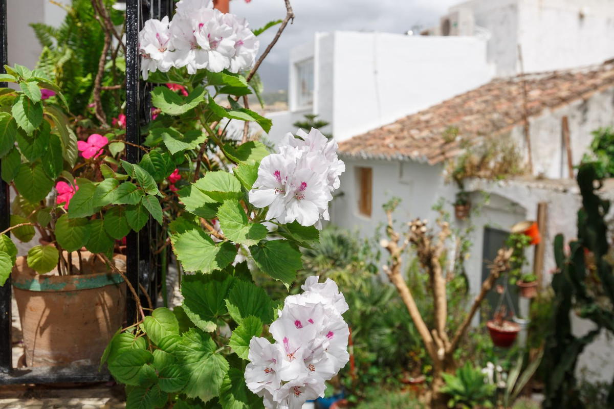 Huis te koop in Estepona | 4 slaapkamers H5123968