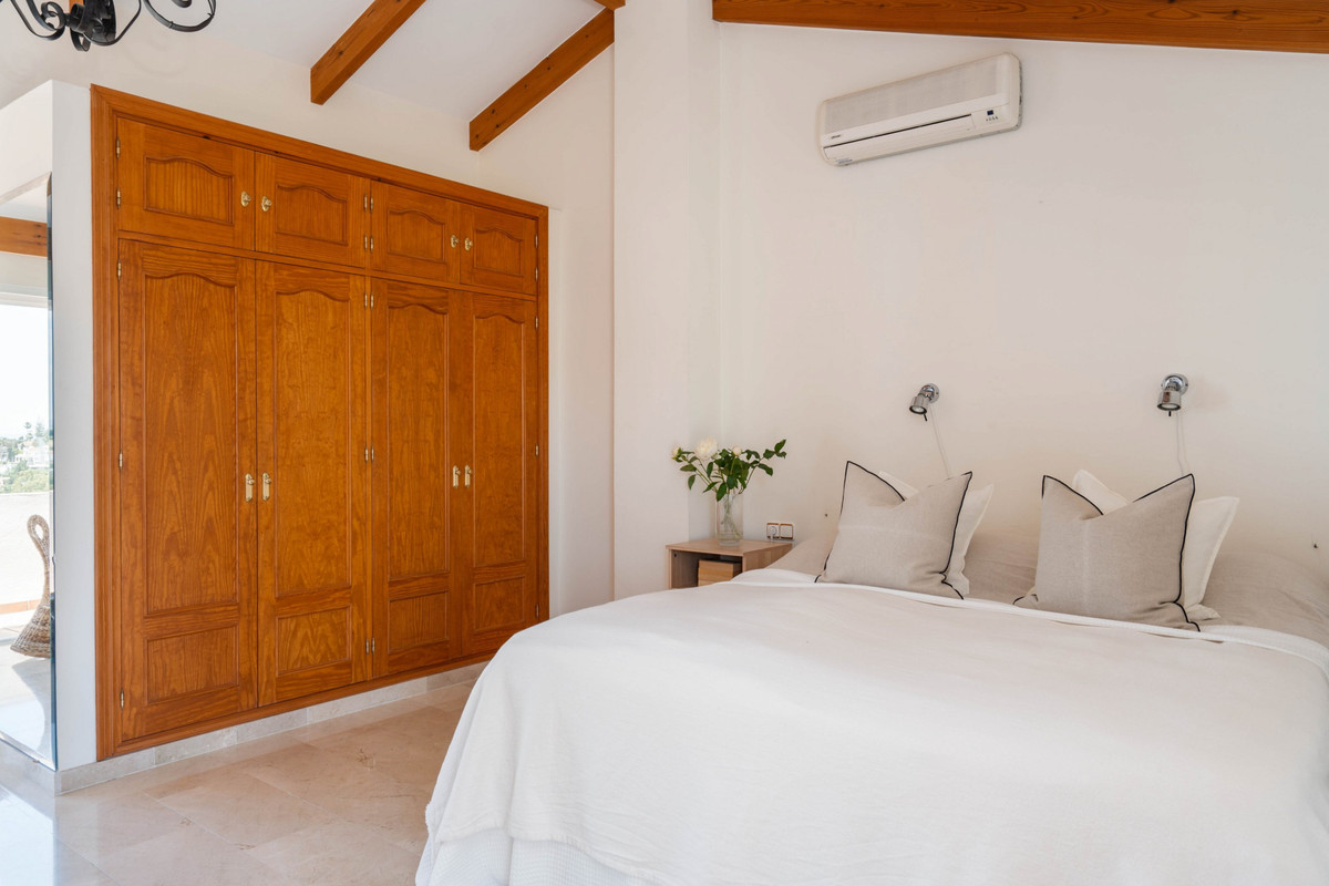 Huis te koop in Estepona | 4 slaapkamers H5124289