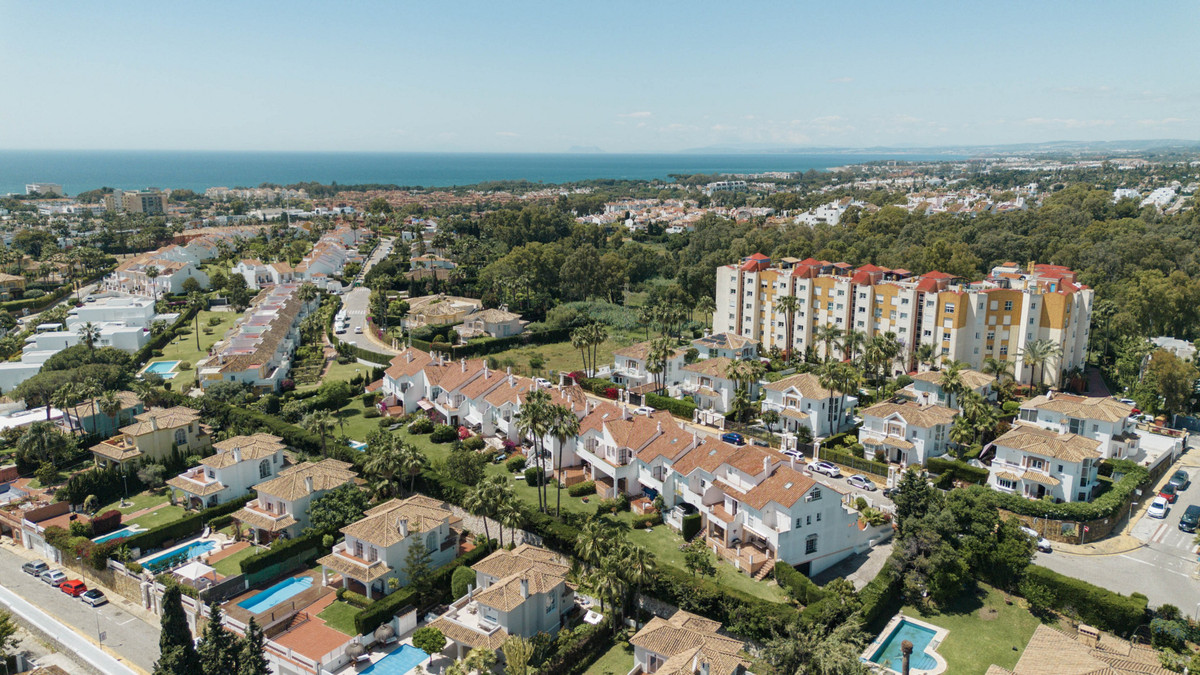 Huis te koop in Estepona | 4 slaapkamers H5124289