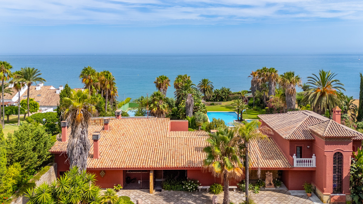 Huis te koop in Estepona | 9 slaapkamers H5125372