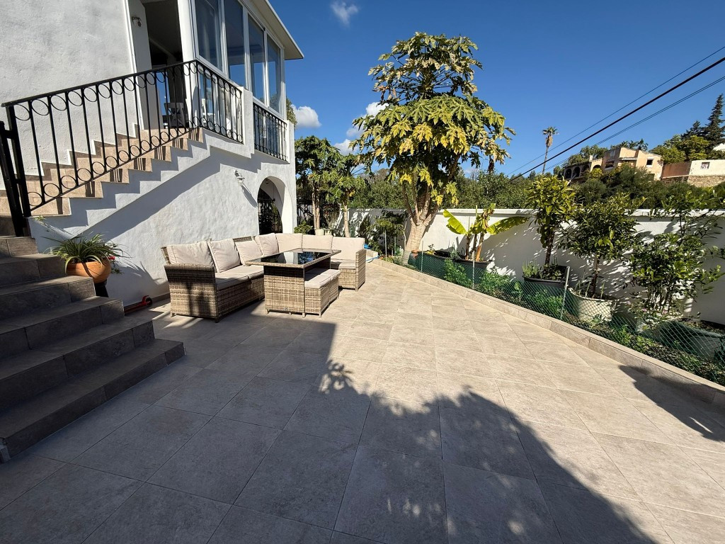 Huis te koop in Estepona | 3 slaapkamers H5130523