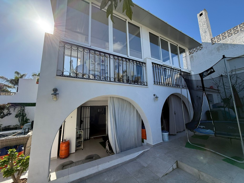 Huis te koop in Estepona | 3 slaapkamers H5130523
