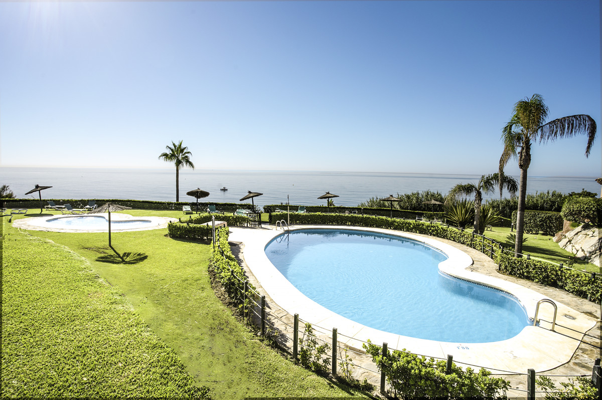 Huis te koop in Estepona | 3 slaapkamers H5133667
