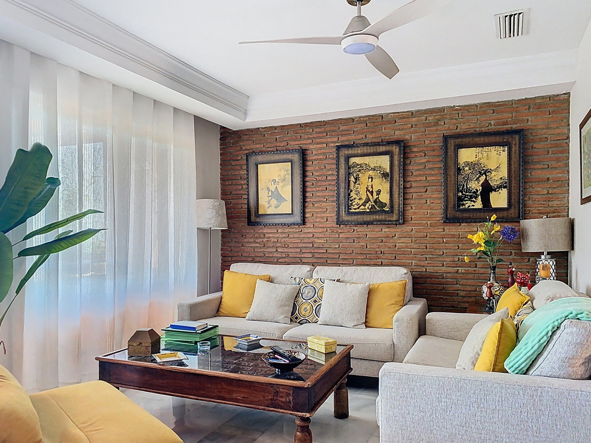 Huis te koop in Estepona | 3 slaapkamers H5133667