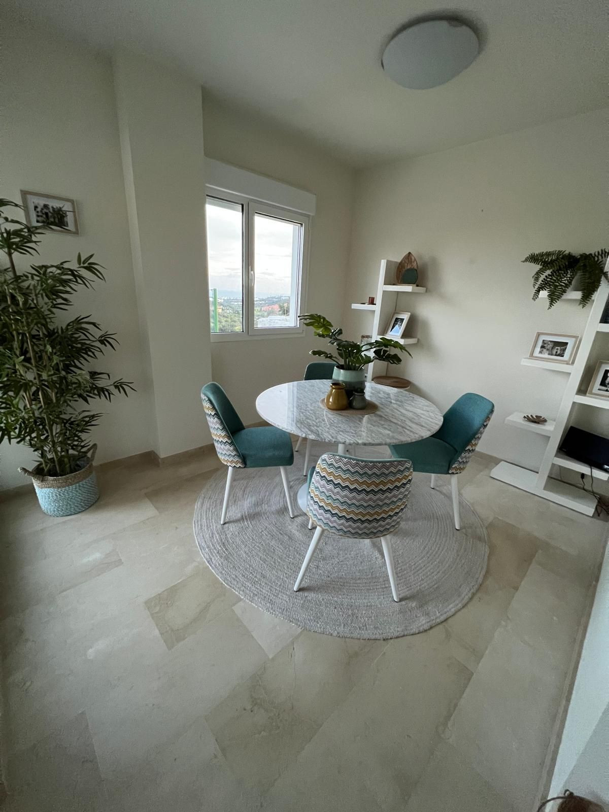 Apartment for sale in Estepona | 2 bedrooms H5135161