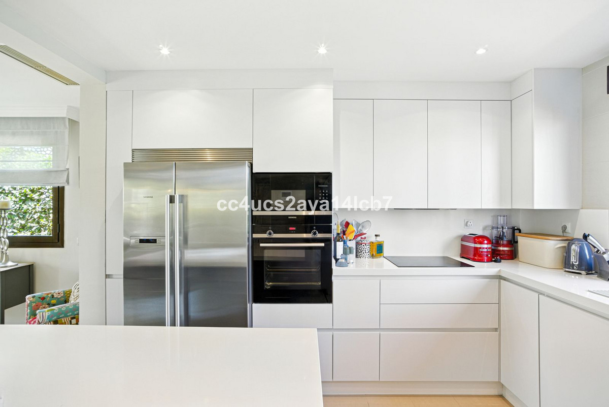 Huis te koop in Estepona | 3 slaapkamers H5137927