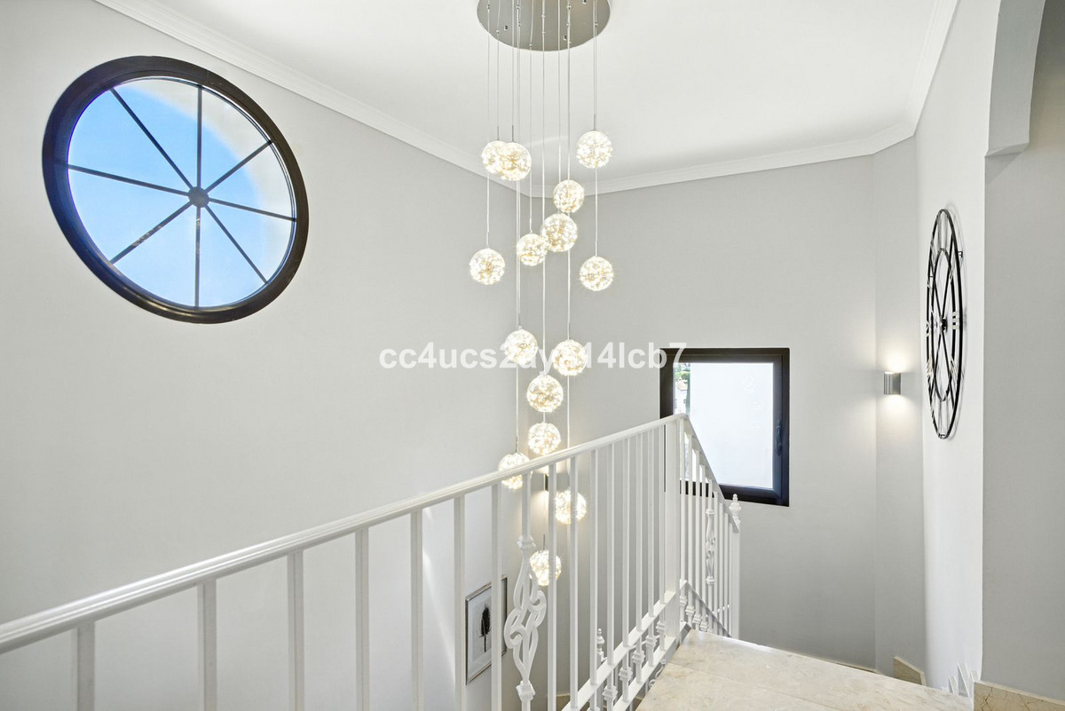 Huis te koop in Estepona | 3 slaapkamers H5137927