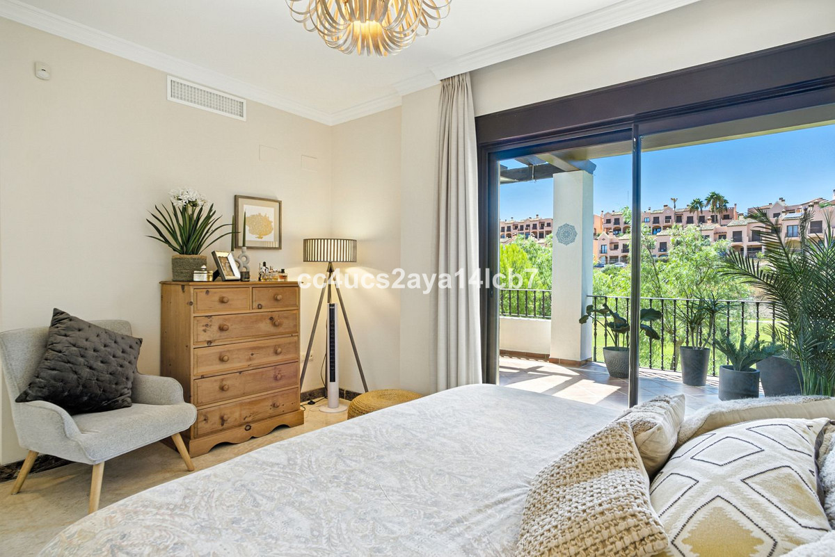 Huis te koop in Estepona | 3 slaapkamers H5137927