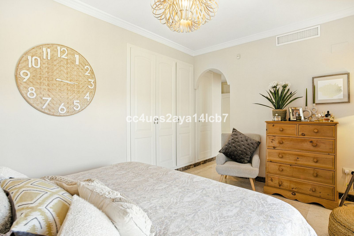 Huis te koop in Estepona | 3 slaapkamers H5137927