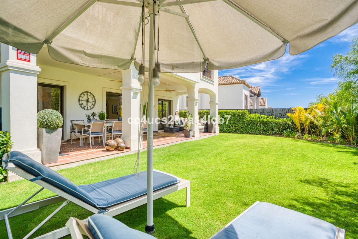 Huis te koop in Estepona | 3 slaapkamers H5137927